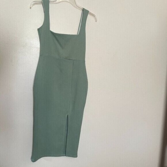 Nasty Gal Size 4 Mint Green Dress with Slit - Picture 3 of 7